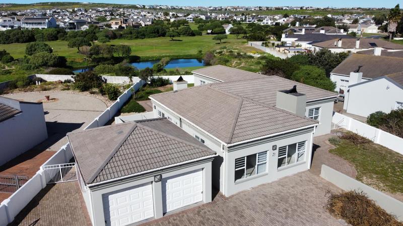 4 Bedroom Property for Sale in Country Club Western Cape